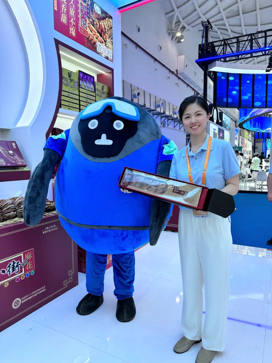 1041c9ba8ba54a7d5818d851b6454b0b